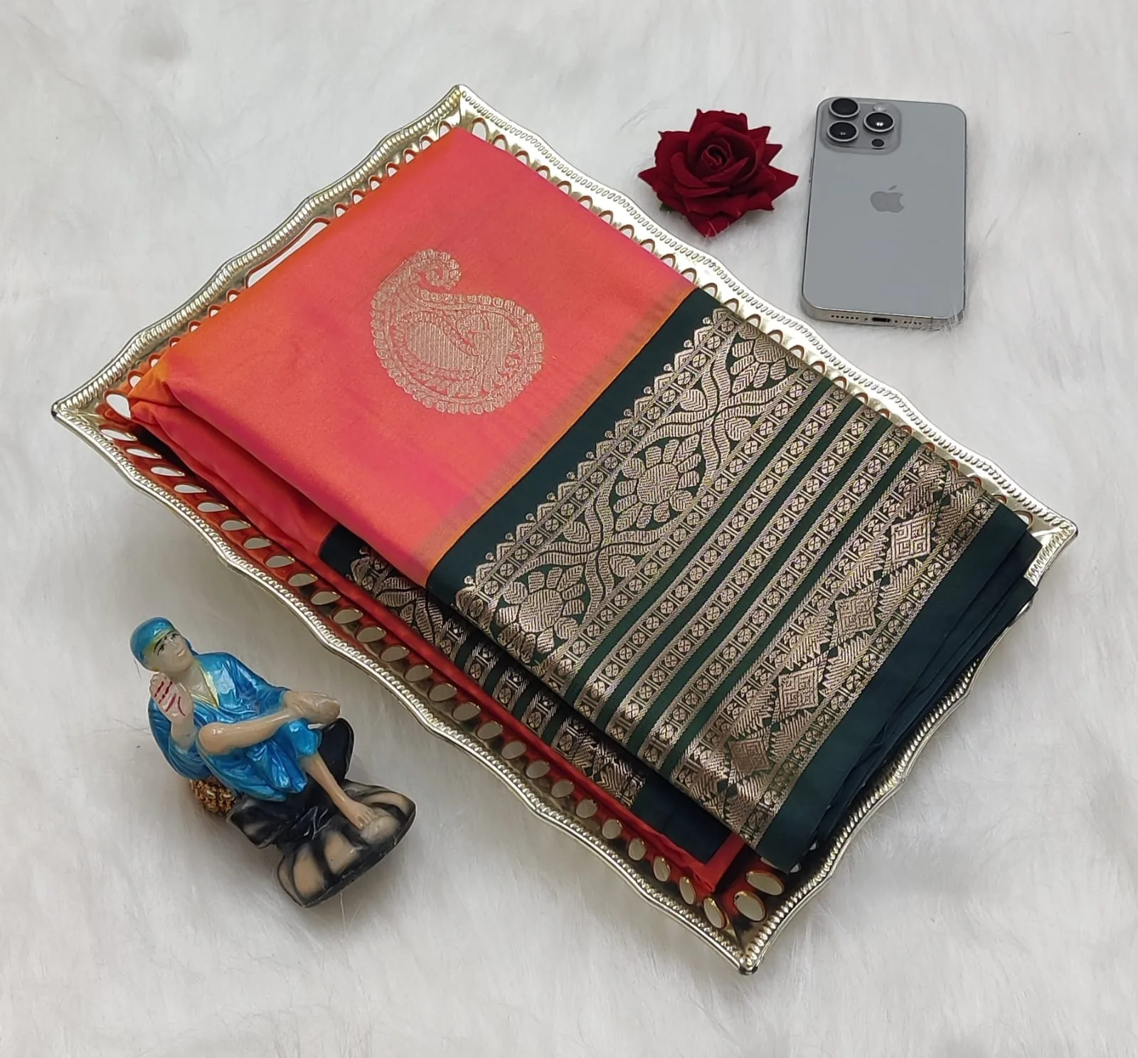 Paisley Motif with Contrast Temple Border Korvai Soft Silk Saree